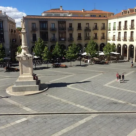 Apartamento Santa Teresa * Ávila